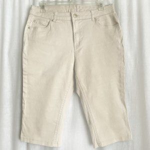 Ellen Tracy women's denim shorts, ivory color, size M